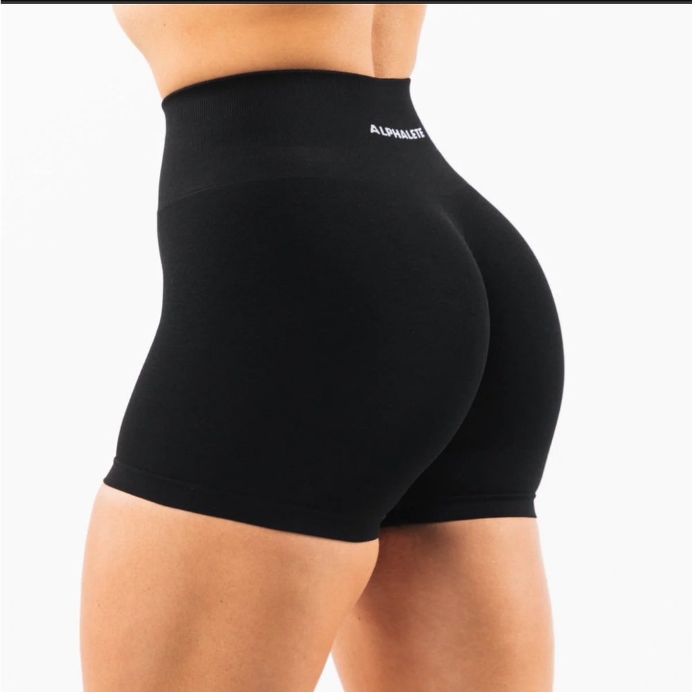 Alphalete Amplify Shorts